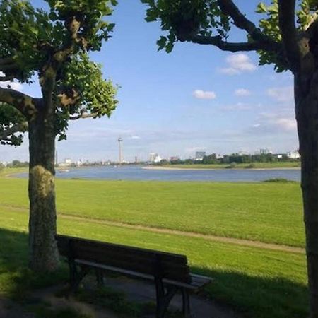 Apartment 120 Qm -3 Schlafzimmer-2 Baeder- Fuer 7 Gaeste Дюссельдорф Экстерьер фото